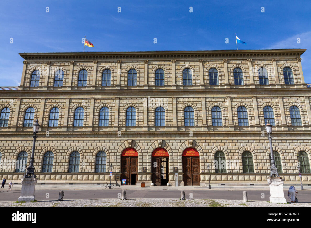 Le Königsbau, Residenz (résidence), l'ancien palais royal des rois de Bavière, les Wittelsbach Max-Joseph-Platz, Munich, Allemagne. Banque D'Images