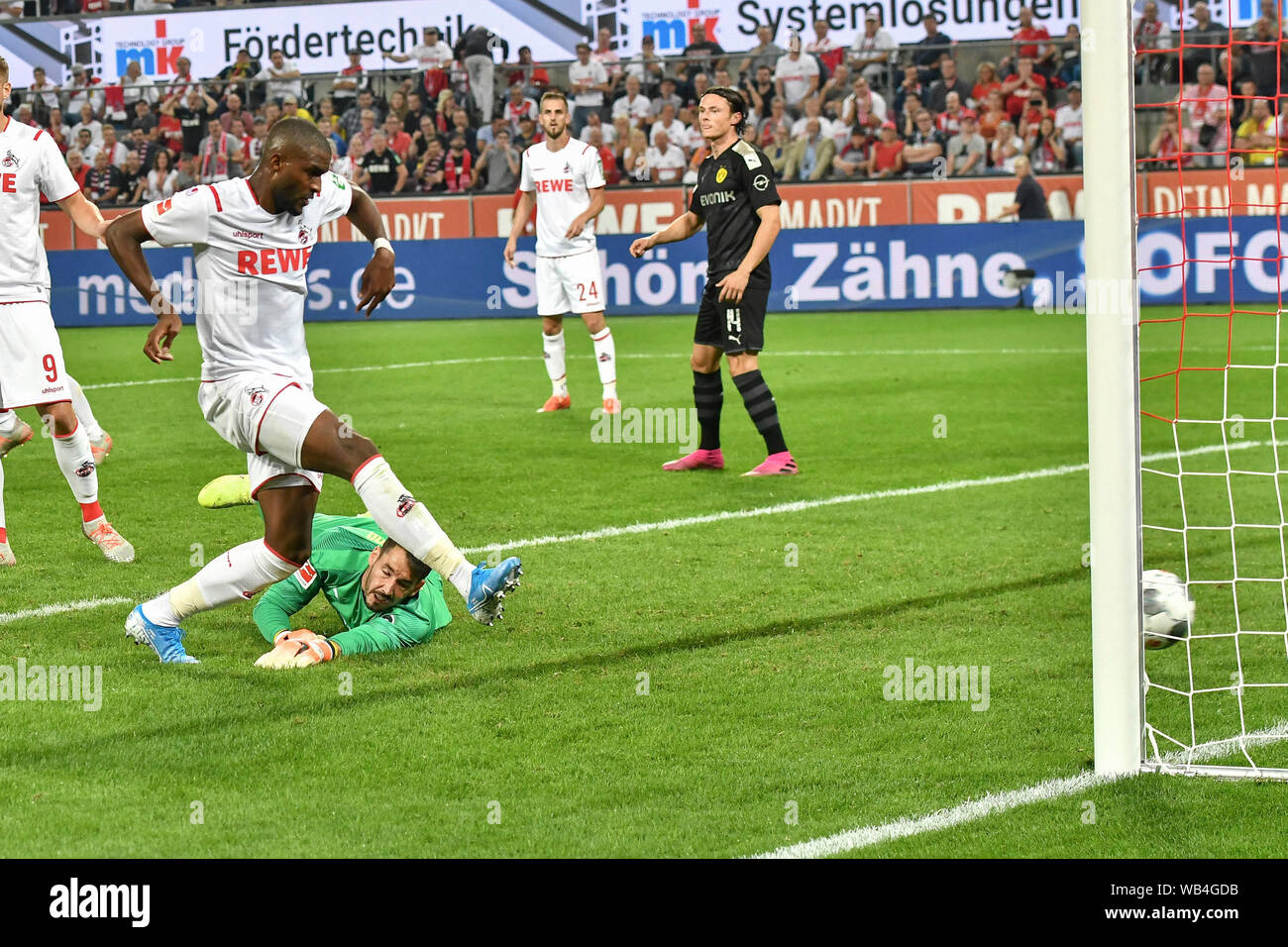 6 REWE collages Femmes-Football Coupe du monde 2011 Allemagne stades collages NOUVEAU!