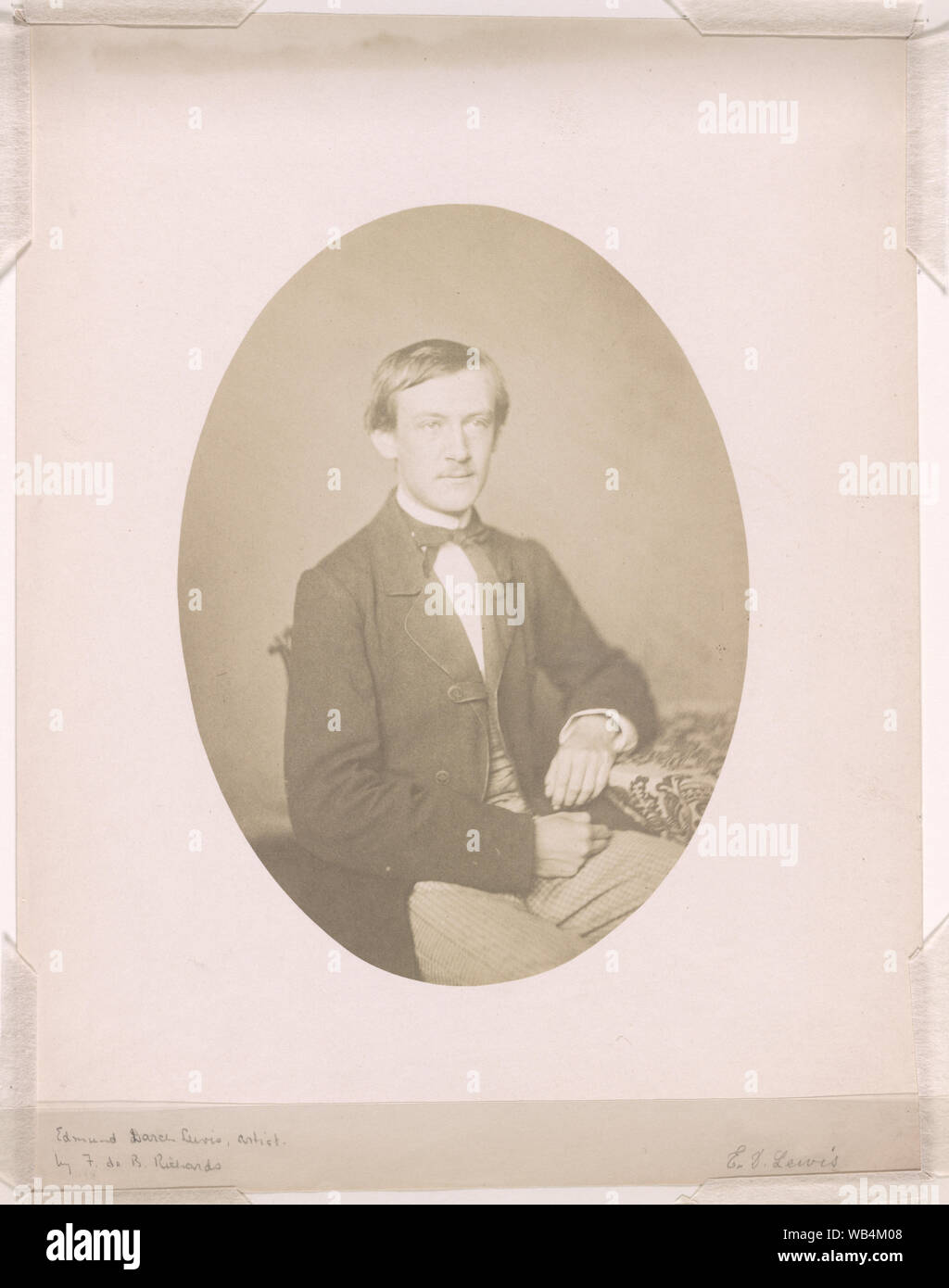 Edmund Darch Lewis, artiste / par F. de B. Richards. Abstract/moyenne : 1 photographie : impression sur papier salé ; montage de carte photo Banque D'Images