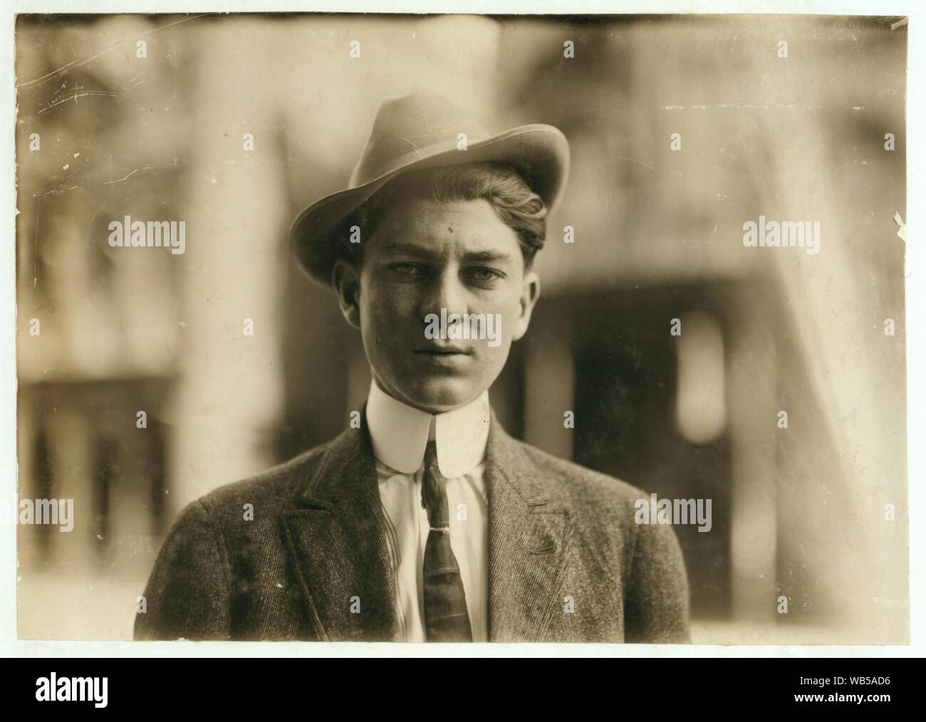 Durward Nickerson, Western Union messenger -55. L'un des sous-produits de messenger. Vit à Bessemer, R.F.D. -1. Samedi soir, le 26 septembre 1914, il a pris à travers le vieux chercheur de Lumière rouge sur l'Avenue. Banque D'Images