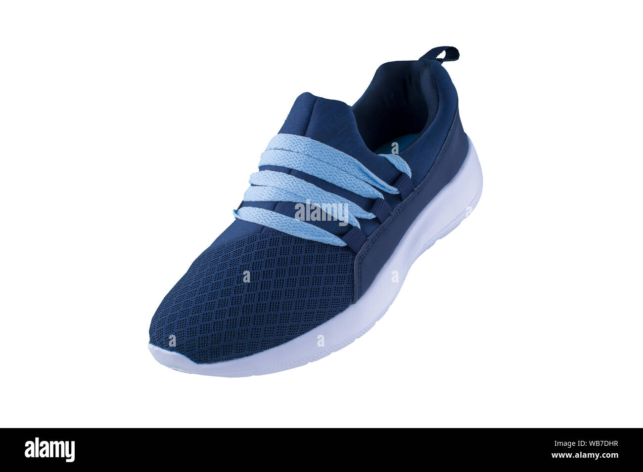 Sneakers. Chaussures de sport Vue de côté sur un fond blanc.bleu foncé  chaussure avec semelle blanche et bleu dentelles Photo Stock - Alamy