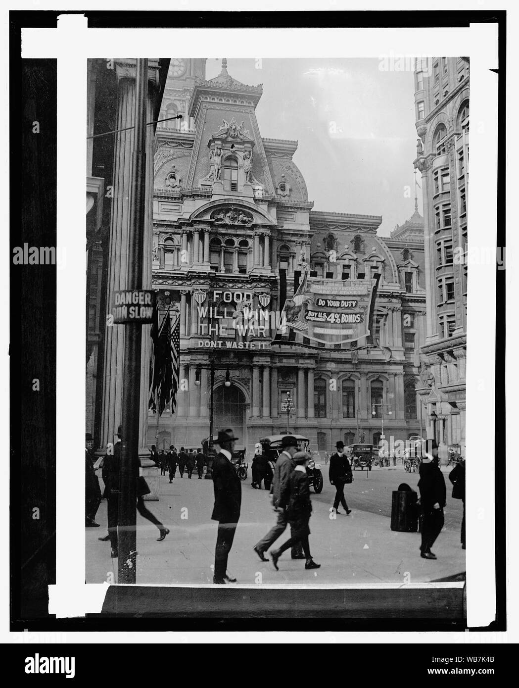 L'adm. Abstract/moyenne : 1 négatif : vitrage ; 8 x 10 in. ou moins Banque D'Images