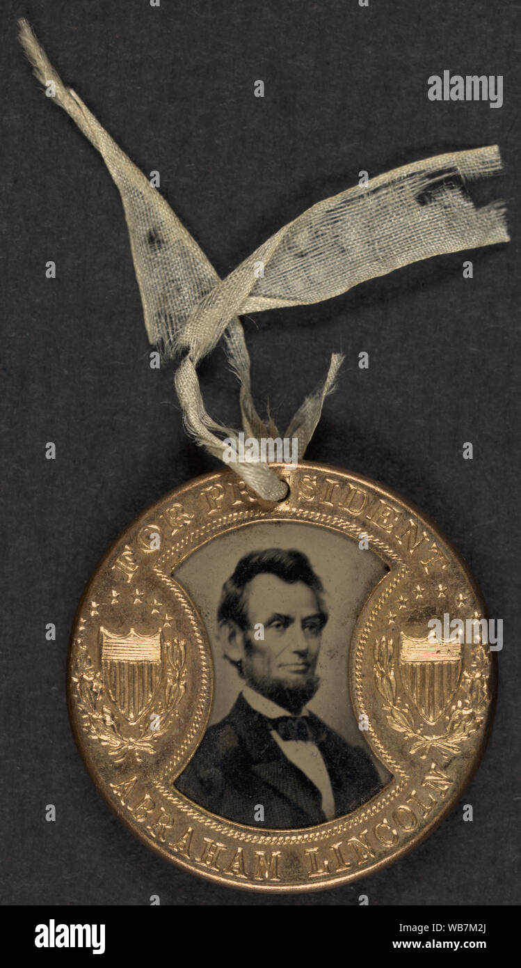 Pour le président Abraham Lincoln -- vice-président Andrew Johnson Résumé/moyenne : 2 tirages photographiques : tintype ; 1 x 1 in. Banque D'Images