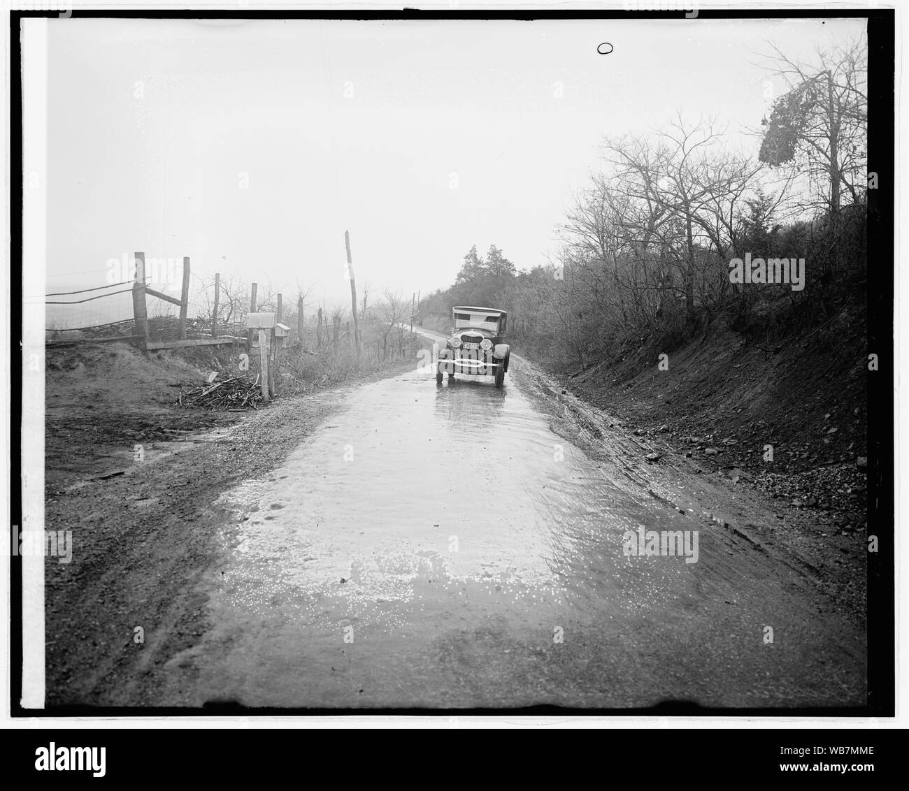 Ford Motor Co. Lincoln à Shenandoah Nat. Park, [Virginie] Abstract/moyenne : 1 négatif : vitrage ; 8 x 10 in. ou moins Banque D'Images
