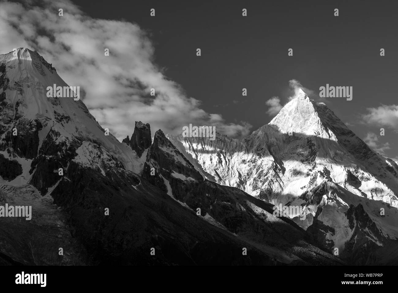 Masherbrum peak (K1), Karakoram, Pakistan Banque D'Images