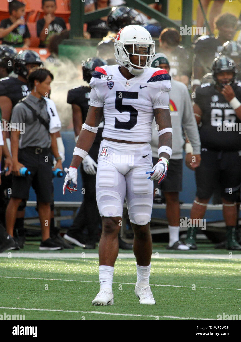 Honolulu, Hawaii, USA. 24 août, 2019. Bâle, Suisse. Août 25, 2019. AArizona sécurité Wildcats Christian Young # 5 pendant le jeu entre l'Hawaii Rainbow Warriors et les Wildcats de l'Arizona à l'Aloha Stadium d'Honolulu, HI - Michael Sullivan/CSM Crédit : Cal Sport Media/Alamy Live News Crédit : Cal Sport Media/Alamy Live News Crédit : Cal Sport Media/Alamy Live News Crédit : Cal Sport Media/Alamy Live News Banque D'Images