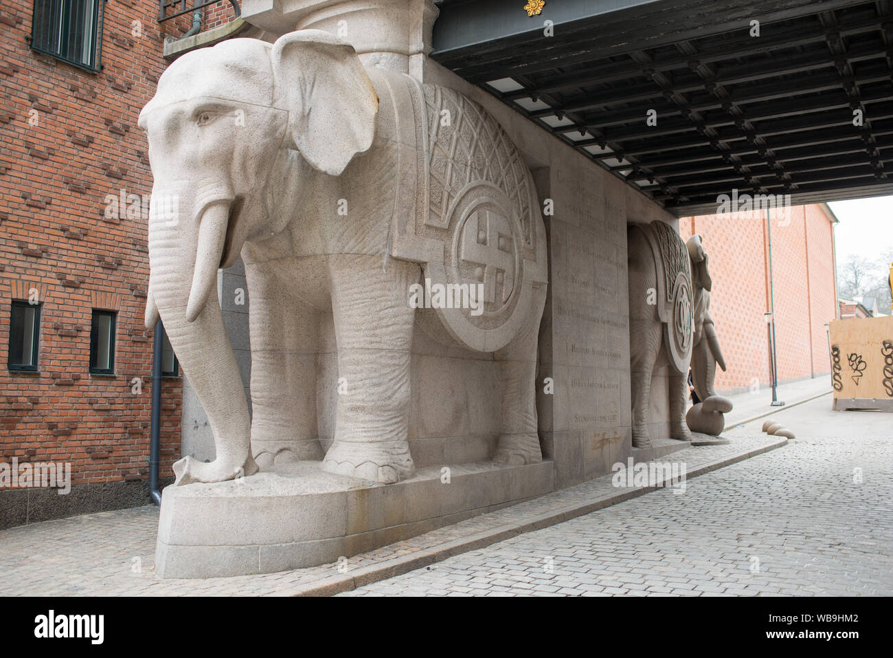 Ancienne Brasserie Carlsberg à Copenhague au Danemark avec de célèbres éléphants Banque D'Images