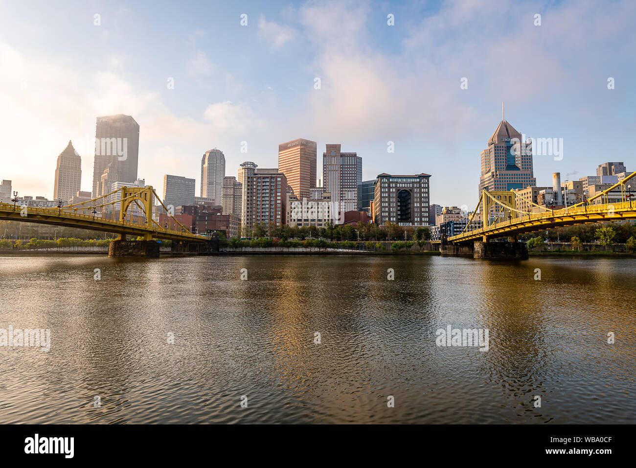 Lever du soleil à partir de l'Allegheny Landing Banque D'Images