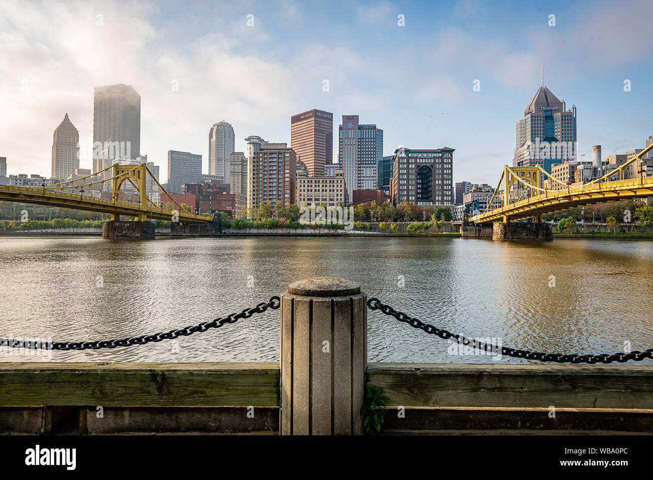 Lever du soleil à partir de l'Allegheny Landing Banque D'Images