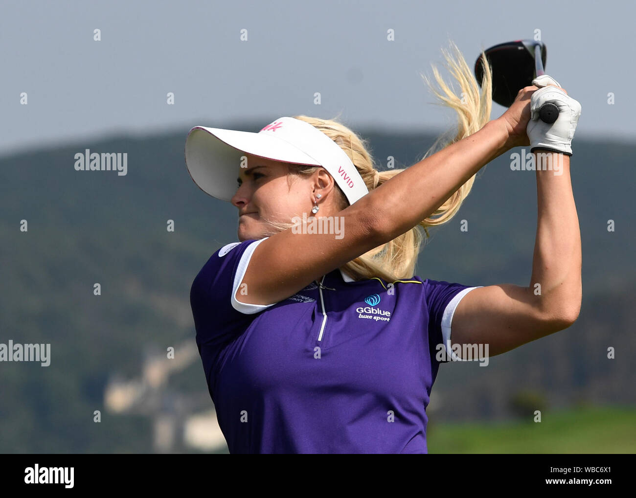 Prague, République tchèque. Août 25, 2019. Joueur de golf, gagnant, CARLY Booth de l'Écosse en action pendant la Tipsport Czech Open Dames tournoi de golf, une partie de l'European Tour et laisser Access Series, joué dans Karlstejn, République tchèque, le 25 août 2019. Par 72, fonds de prix 120 000 euros. Photo : CTK Michal Krumphanzl/Photo/Alamy Live News Banque D'Images