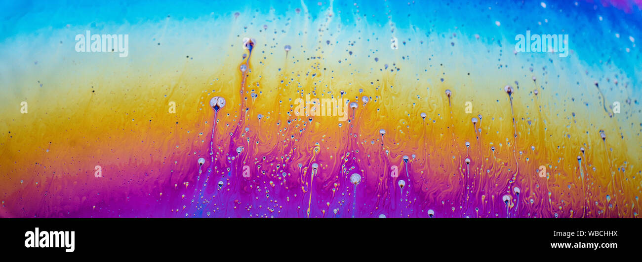 Motif fantaisie incroyable de l'eau savonneuse résumé fond demi-cercle. Modèle de l'univers planètes ou l'espace cosmique. Beaucoup d'espace pour la publicité des étiquettes. Banque D'Images