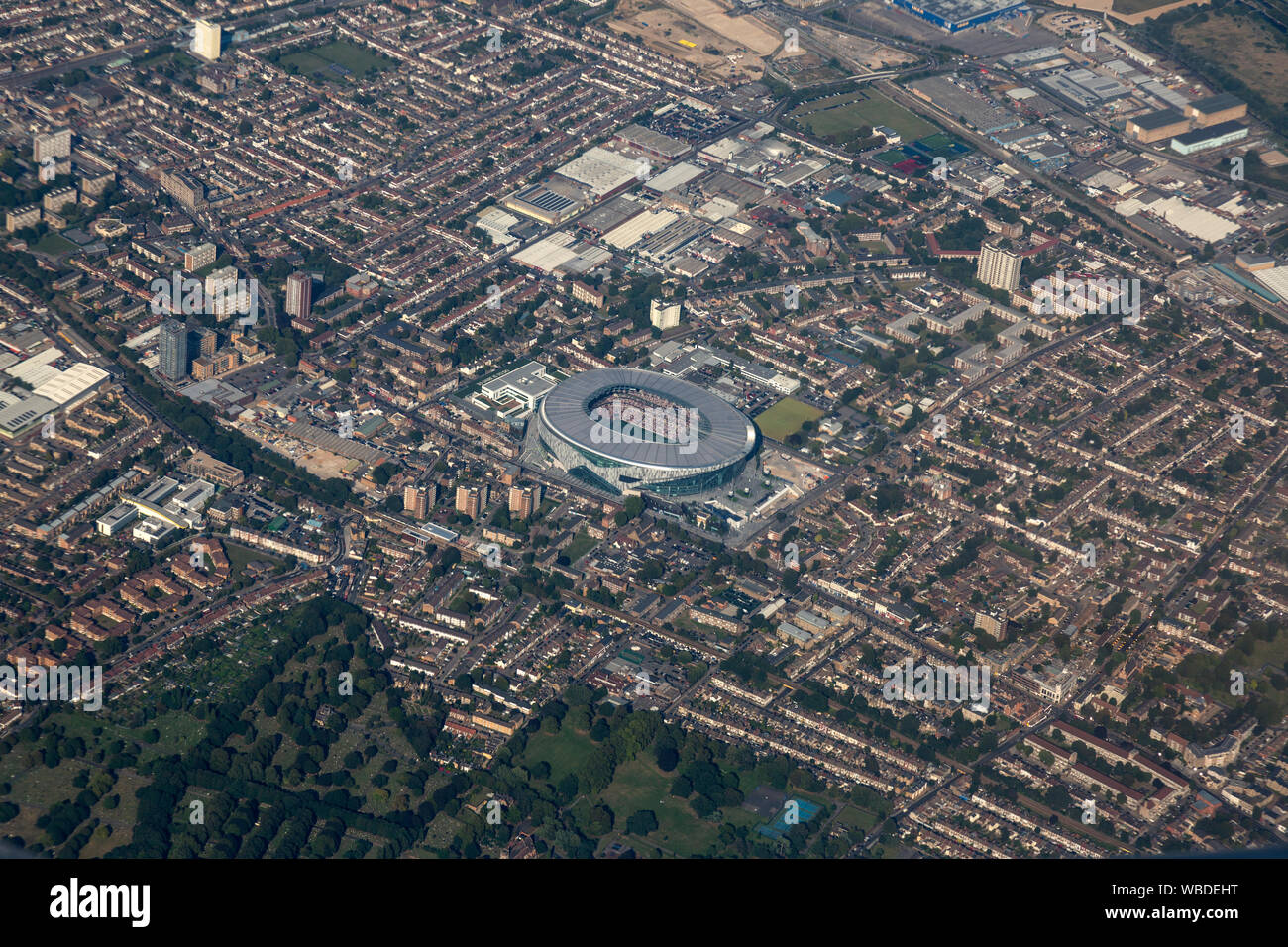 Vue aérienne du terrain de football de Tottenham Hotspur Stadium dans le nord de Londres, Angleterre. Banque D'Images