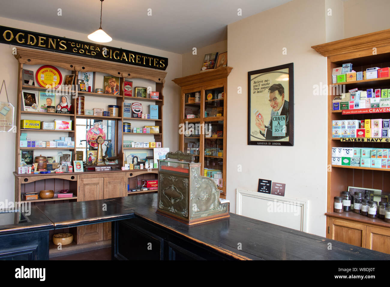 L'intérieur d'un magasin de tabac. Banque D'Images