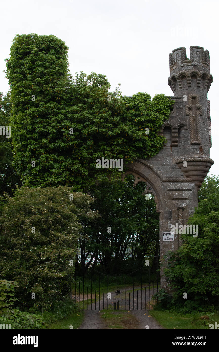 Vestiges d'un château écossais situé à Thurso sur côte nord Banque D'Images