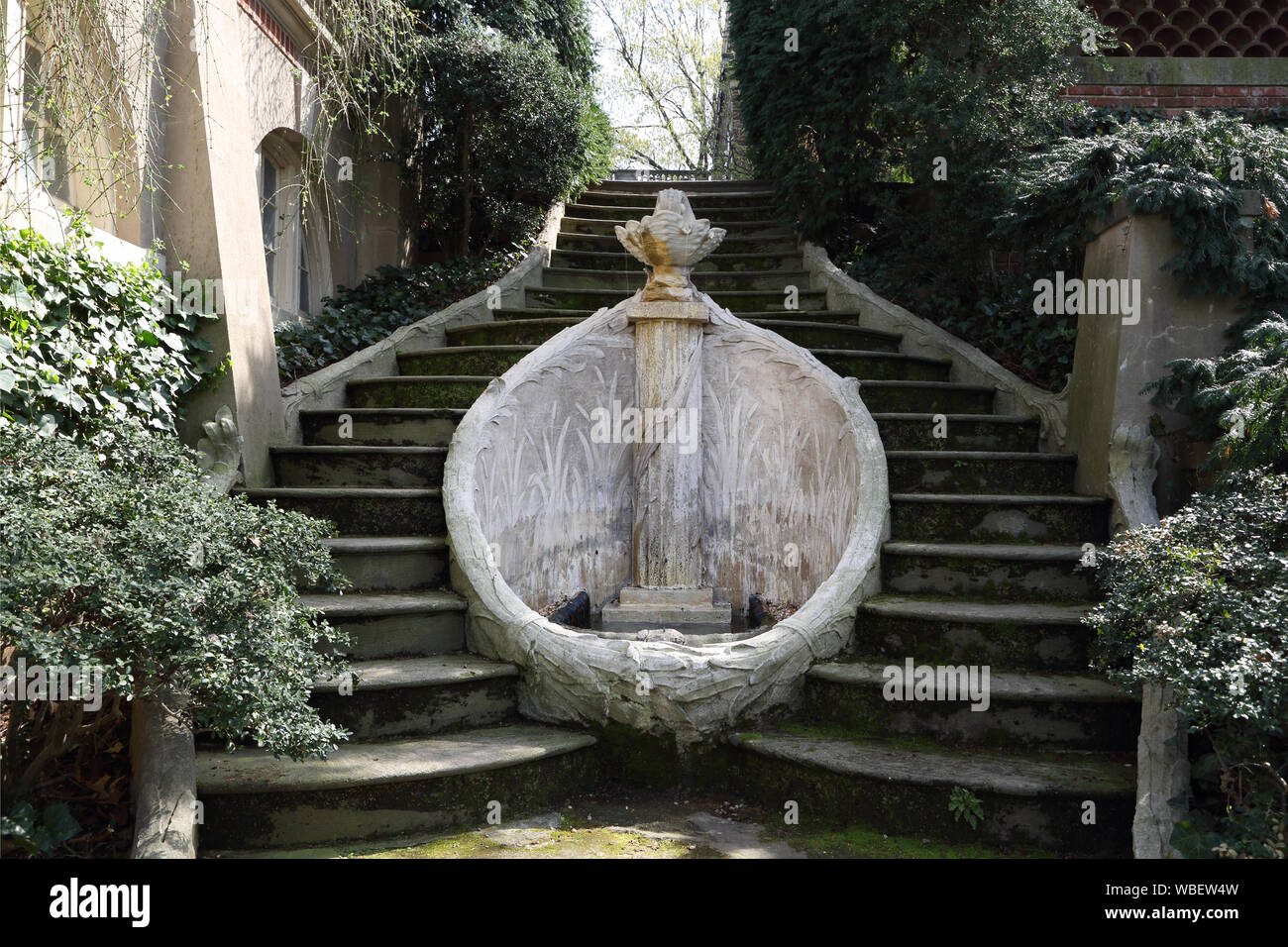 Sur le jardin à Dumbarton Oaks dans le quartier de Georgetown de Washington, D.C. Banque D'Images