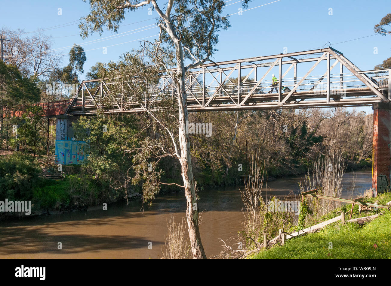 Passerelle de la rue Walmer sur la principale piste de Yarra, Abbotsford, Melbourne, Victoria, Australie Banque D'Images