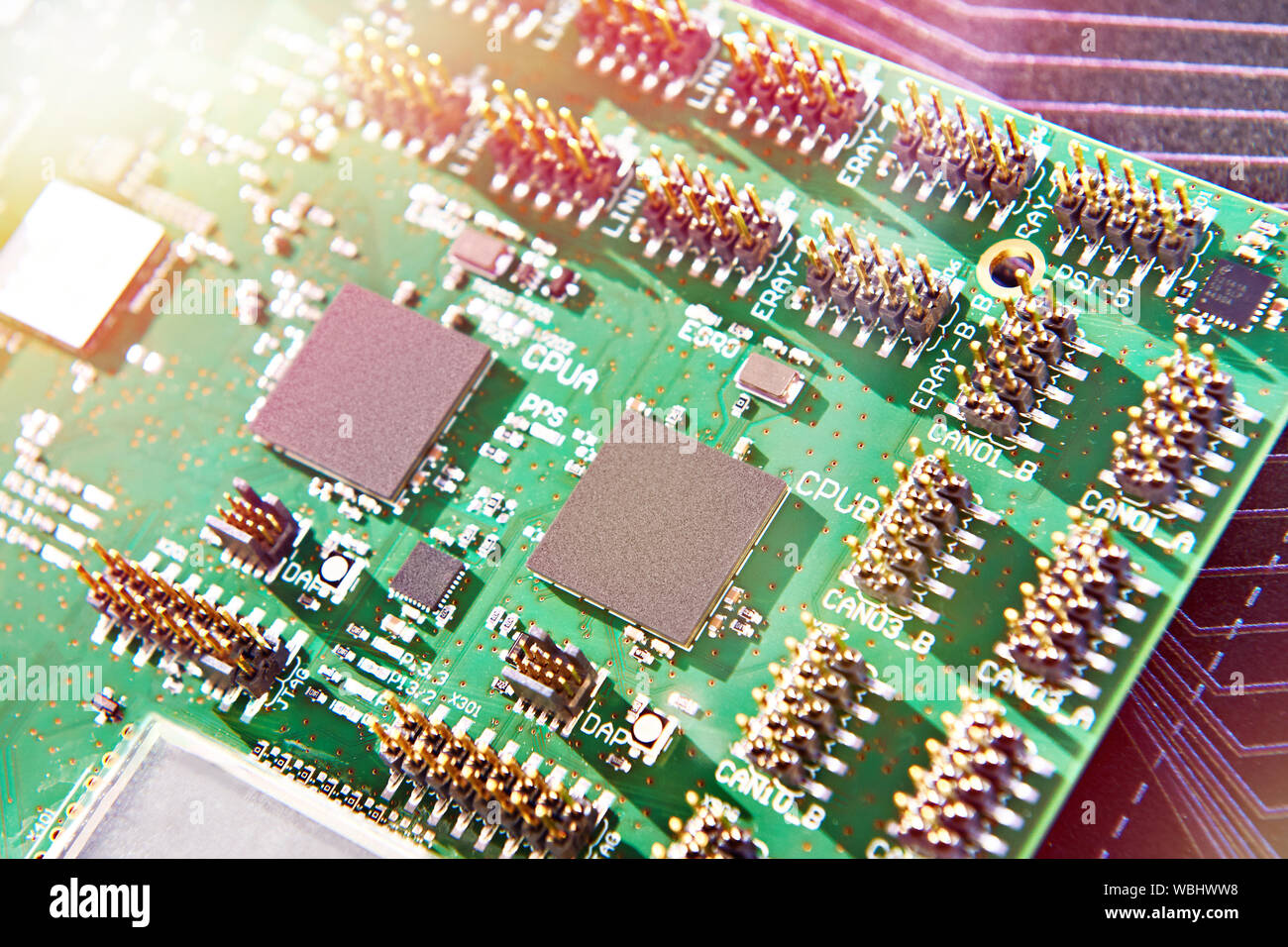 Sélection avec les transformateurs et composants électroniques Banque D'Images