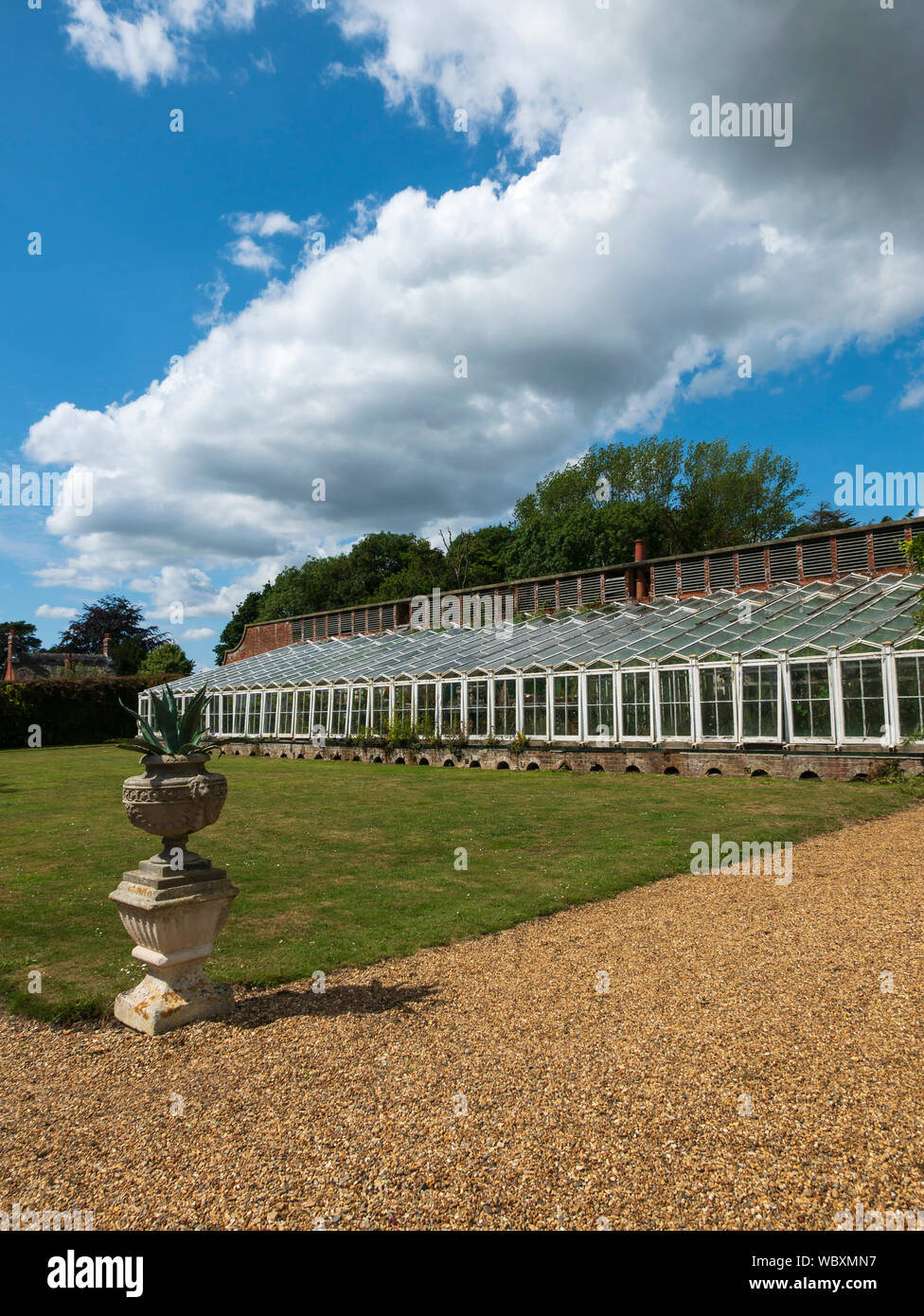 Ridge et le sillon des maisons de verre, Somerleyton Hall, Somerleyton, Lowestoft, Suffolk, Angleterre, Royaume-Uni. Banque D'Images