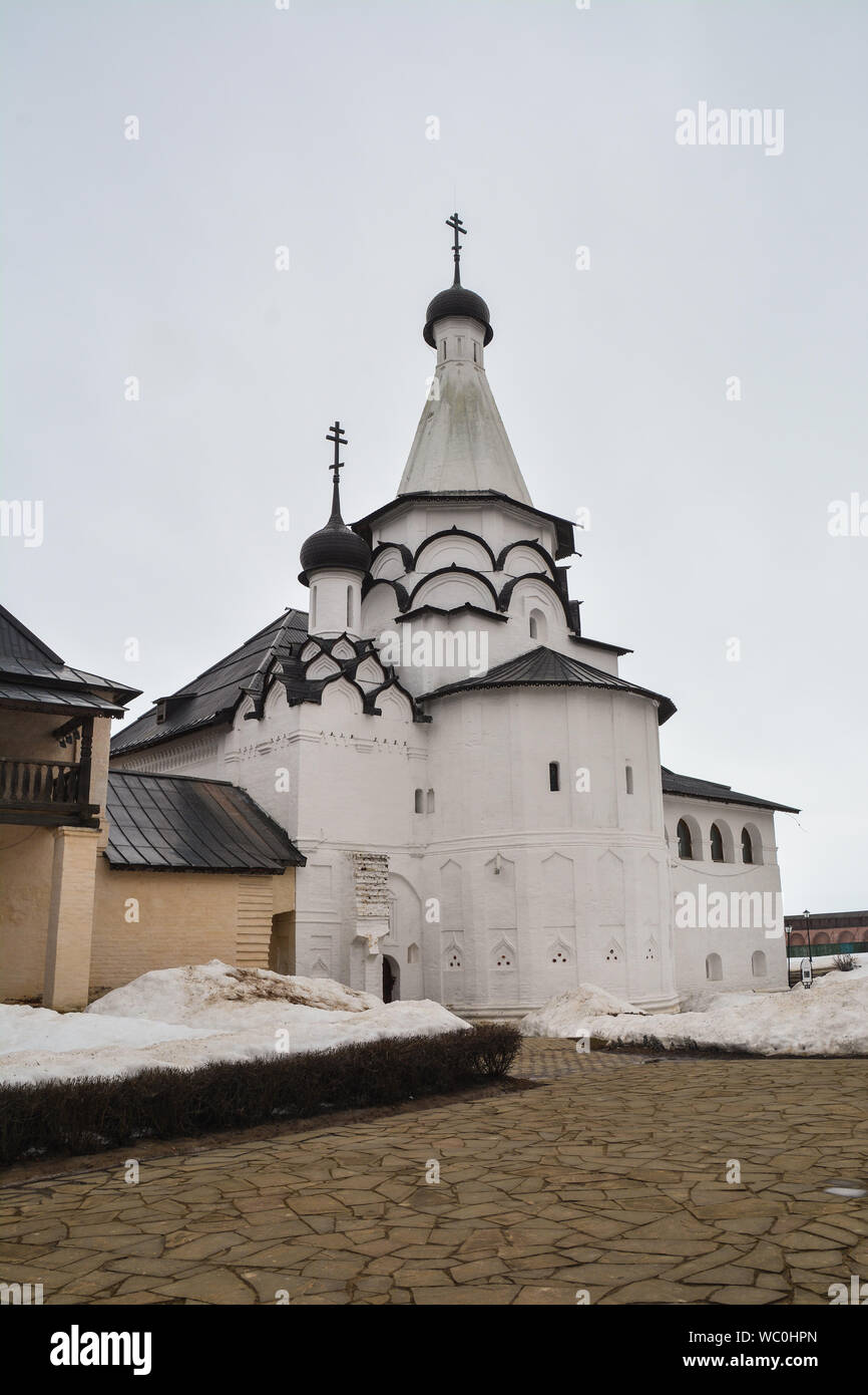 Église de réfectoire hypothèse la Maison Spaso-evfimiev monastère. Dans l'Église orthodoxe de Russie Vladimir region. Banque D'Images