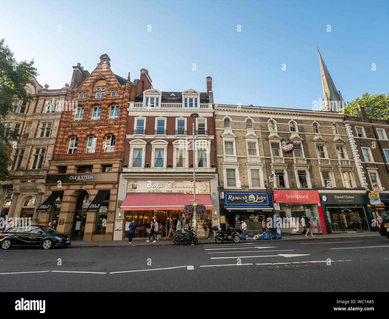 High Street Kensington, Londres Banque D'Images