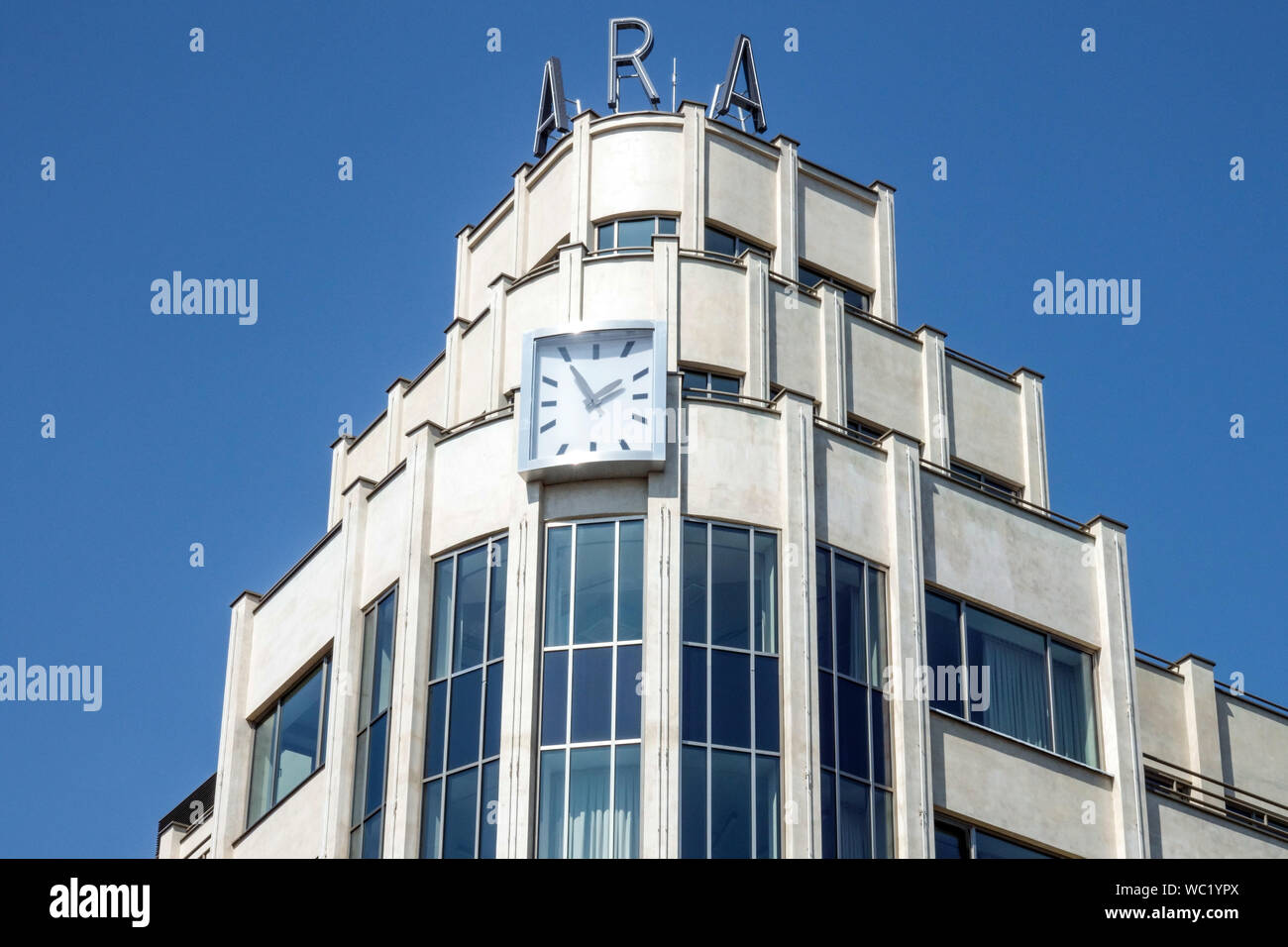 Le fonctionnalisme tchèque, Palac ARA (1931) Prague République tchèque l'architecture moderniste du bâtiment Banque D'Images
