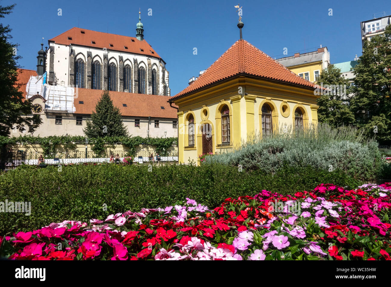 Jardins urbains Jardins franciscains de Prague, Frantiskanska zahrada, jardin dans le centre ville de Prague République tchèque Banque D'Images