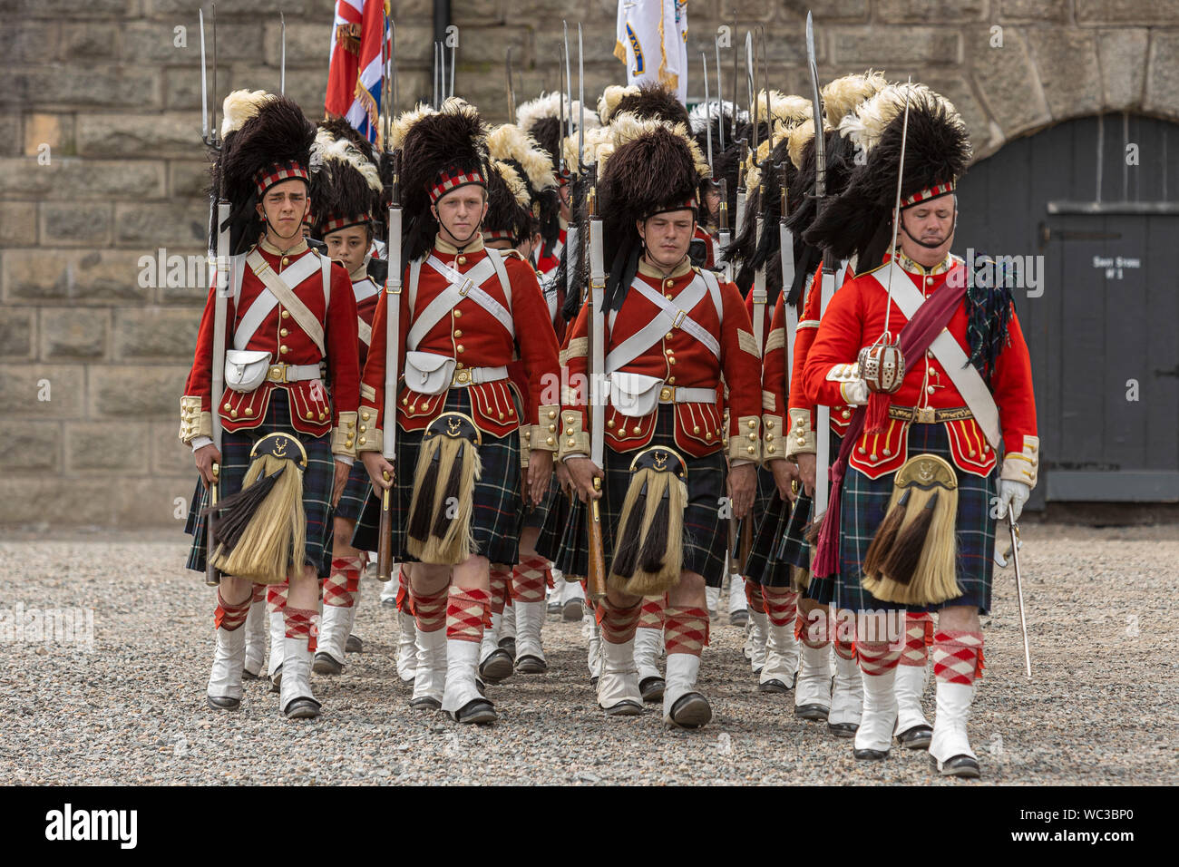 Le 78e Highlanders quitte la Citadelle d'Halifax pour une liberté de la ville de mars dans la rue d'Halifax, Nouvelle-Écosse, le vendredi 23 août 2019. Banque D'Images