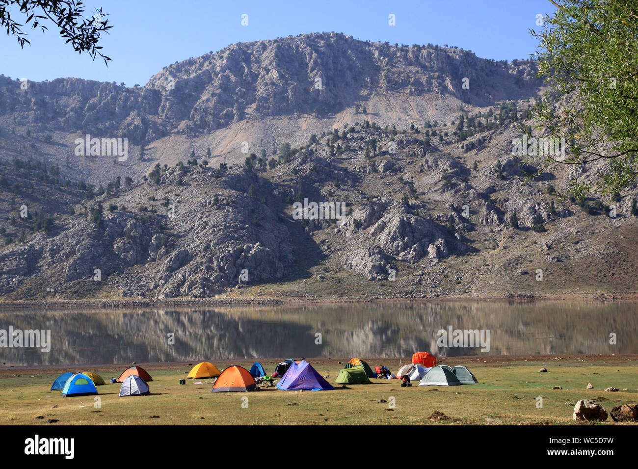 Camping au bord de lac baranda à Antalya Banque D'Images