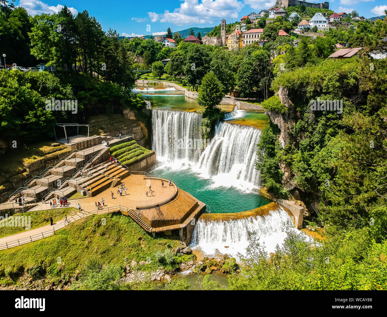 Cascade de Jajce en Bosnie et Herzégovine, de l'Europe Banque D'Images