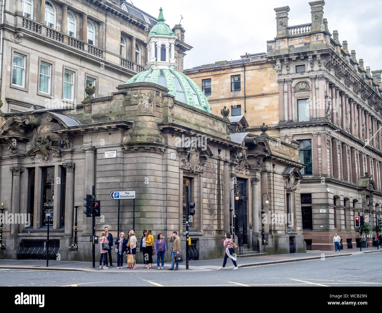 Belle architecture victorienne sur Ingram Street le 21 juillet 2017 à Glasgow, en Écosse. Glasgow est connu pour son architecture victorienne du xixe Banque D'Images