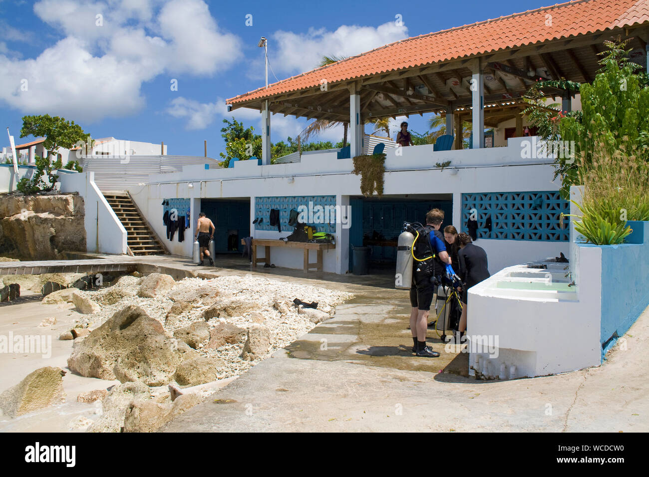 Scuba Diver à base de plongée Captain Don's Habitat, Resort et hôtel de plongée, Kralendijk, Bonaire, Antilles néerlandaises Banque D'Images