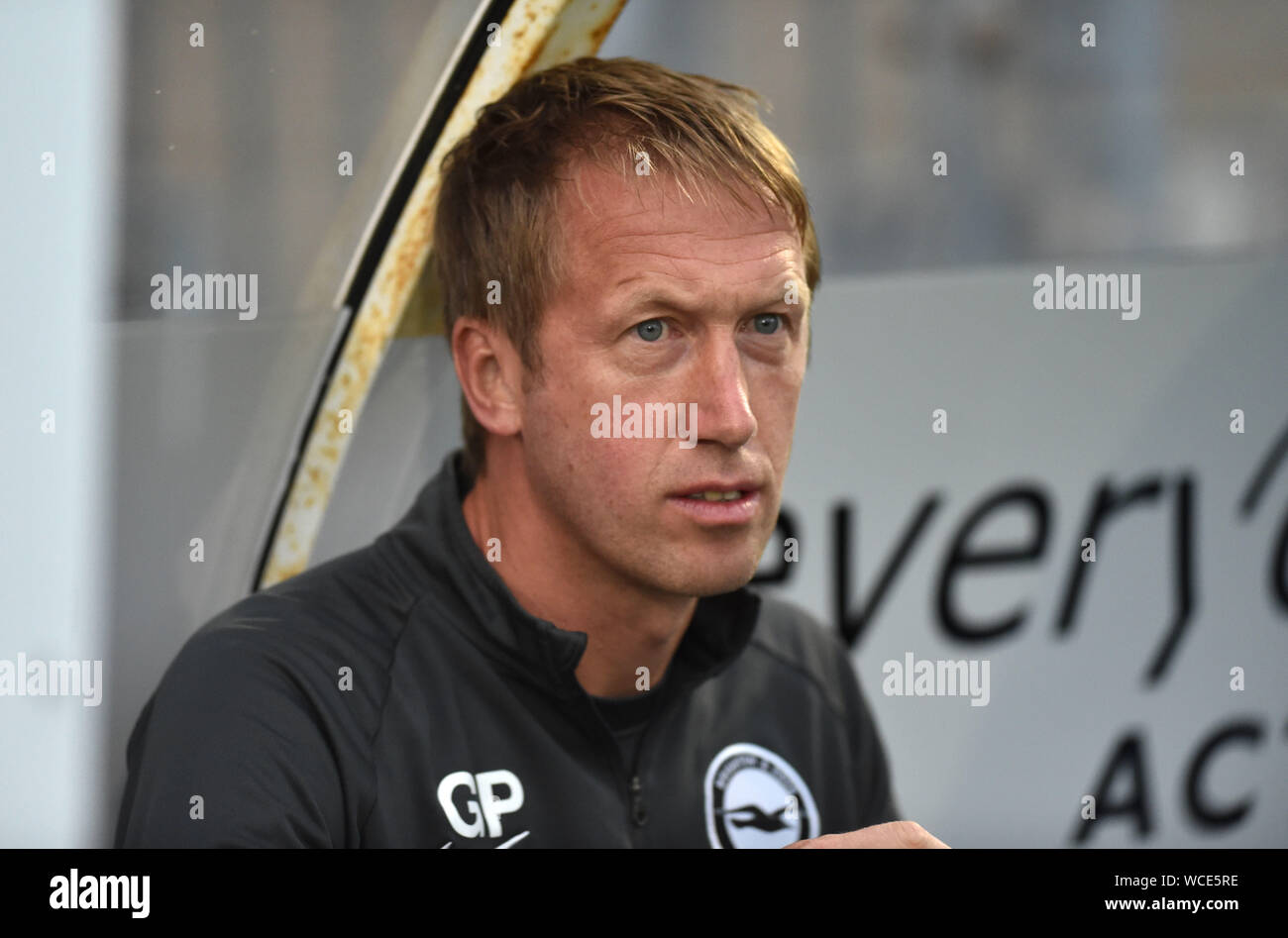 Graham Potter, entraîneur-chef de Brighton, lors du match de la Carabao Cup entre Bristol Rovers et Brighton et Hove Albion au Memorial Ground , Bristol , 27 août 2019 : photo Simon Dack / images téléphoto usage éditorial seulement. Pas de merchandising. Pour Football images, les restrictions FA et premier League s'appliquent inc. aucune utilisation d'Internet/mobile sans licence FAPL - pour plus de détails, contactez Football Dataco Banque D'Images