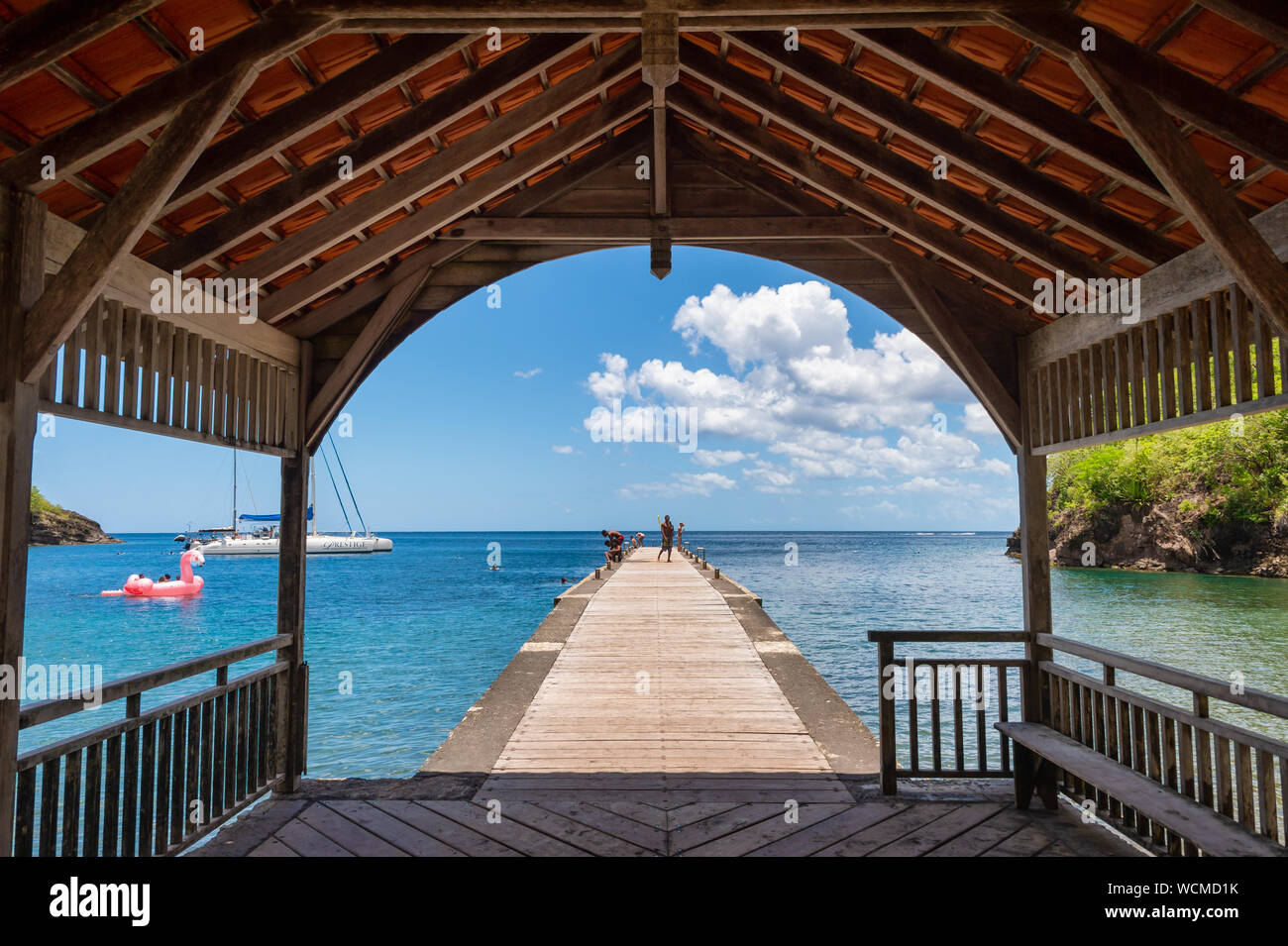 L'Anse Noire, Martinique, FR : 13 août 2019 : Ponton sur la plage de l'Anse Noire Banque D'Images