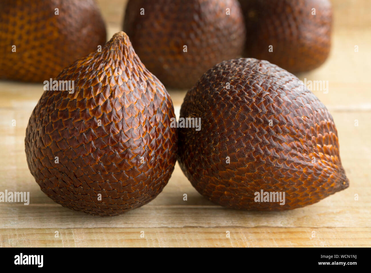 Entiers et frais, fruits mûrs serpent salak, Close up Banque D'Images