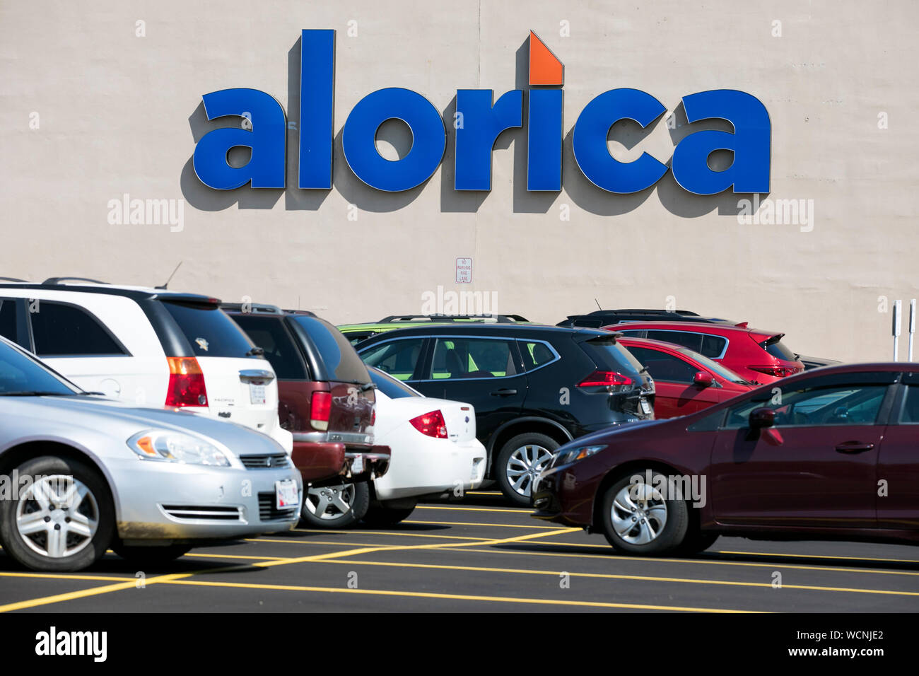 Un logo affiche à l'extérieur d'un centre d'appel emplacement dans Alorica Niles, Ohio le 12 août 2019. Banque D'Images