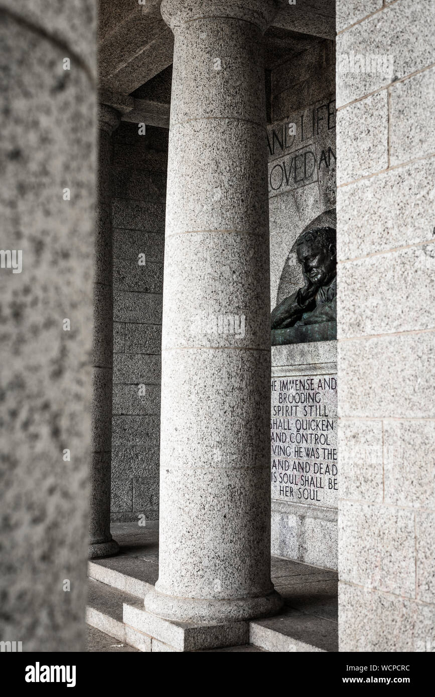 Rhodes Memorial de l'Afrique du Sud sur les pentes du cap, rend hommage à la pointe du diable, homme politique colonialiste et Cecil John Rhodes, magnat de l'exploitation minière Banque D'Images