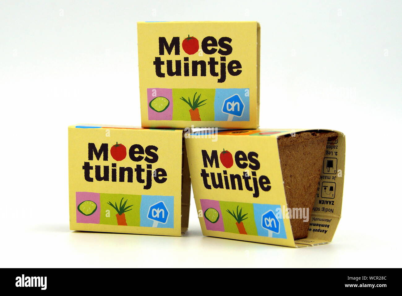 Zaandam, aux Pays-Bas - 4 mars, 2018 : Mini potager comme don gratuit de Dutch supermarché Albert Heijn (AH) Banque D'Images