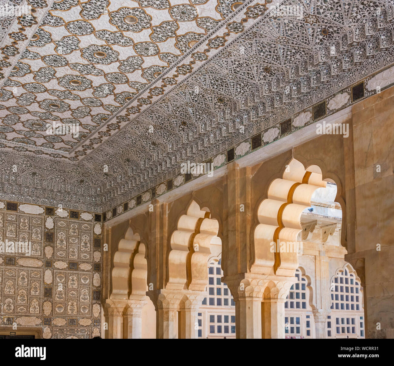 Sheesh Mahal Palace en miroir, à Fort Amer, amer, Rajasthan, Inde, Asie Banque D'Images