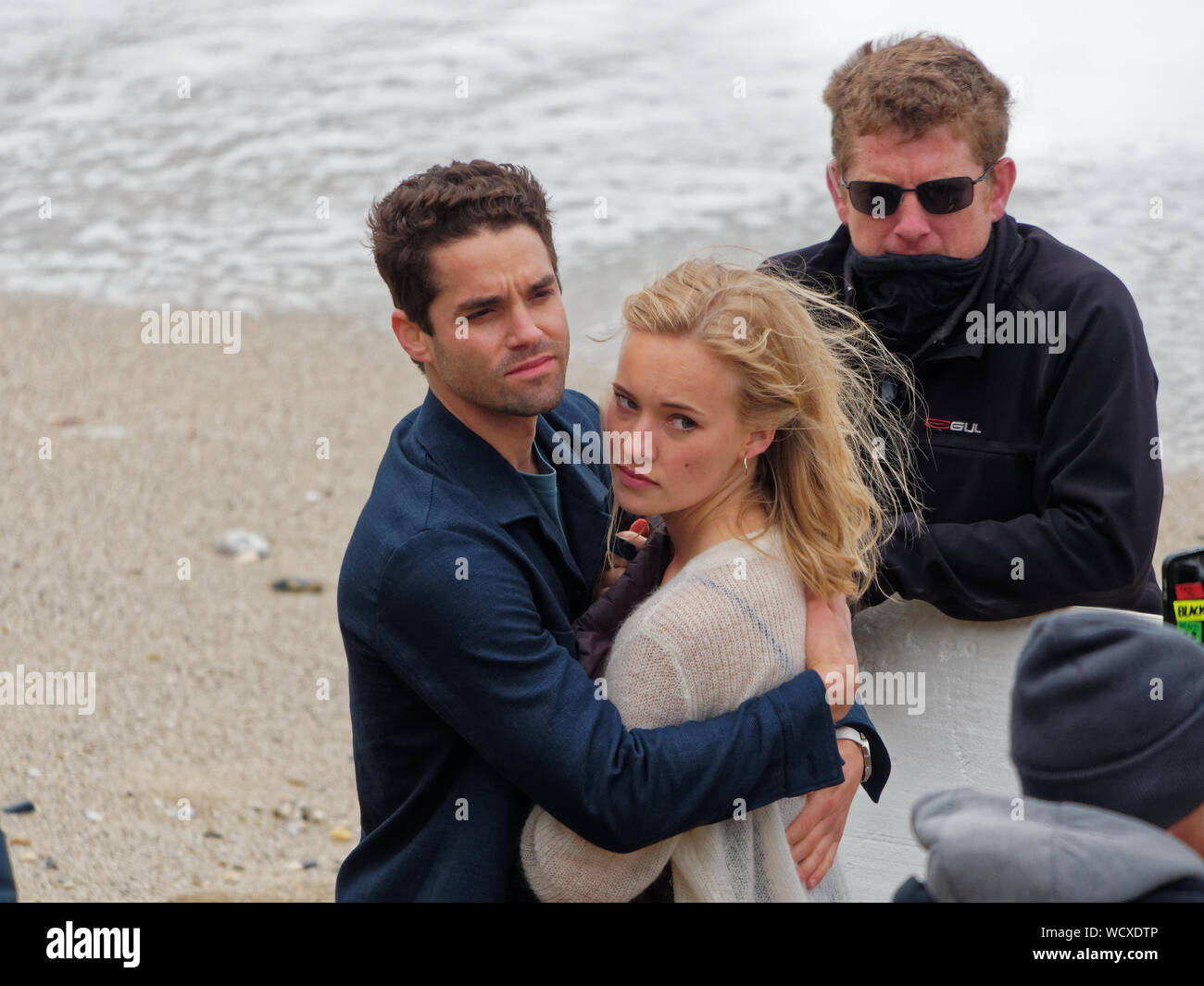 FFP Nouveaux médias, Mein liebe ich und die cousine, mon cousin et moi,. Rosamunde Pilcher film romantique sur l'emplacement à Newquay harbor et plage de Fistral, Co Banque D'Images