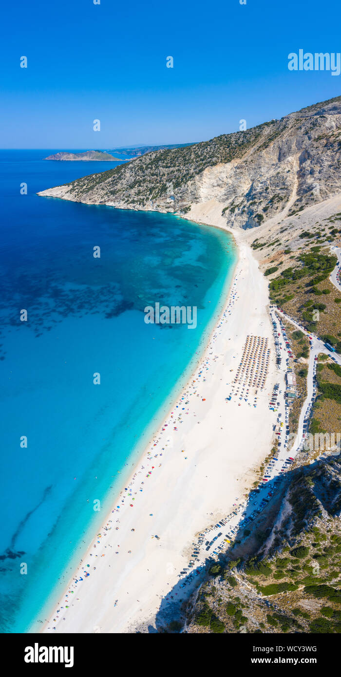 Célèbre Plage de Myrtos sur l'île de Céphalonie, Grèce. Banque D'Images