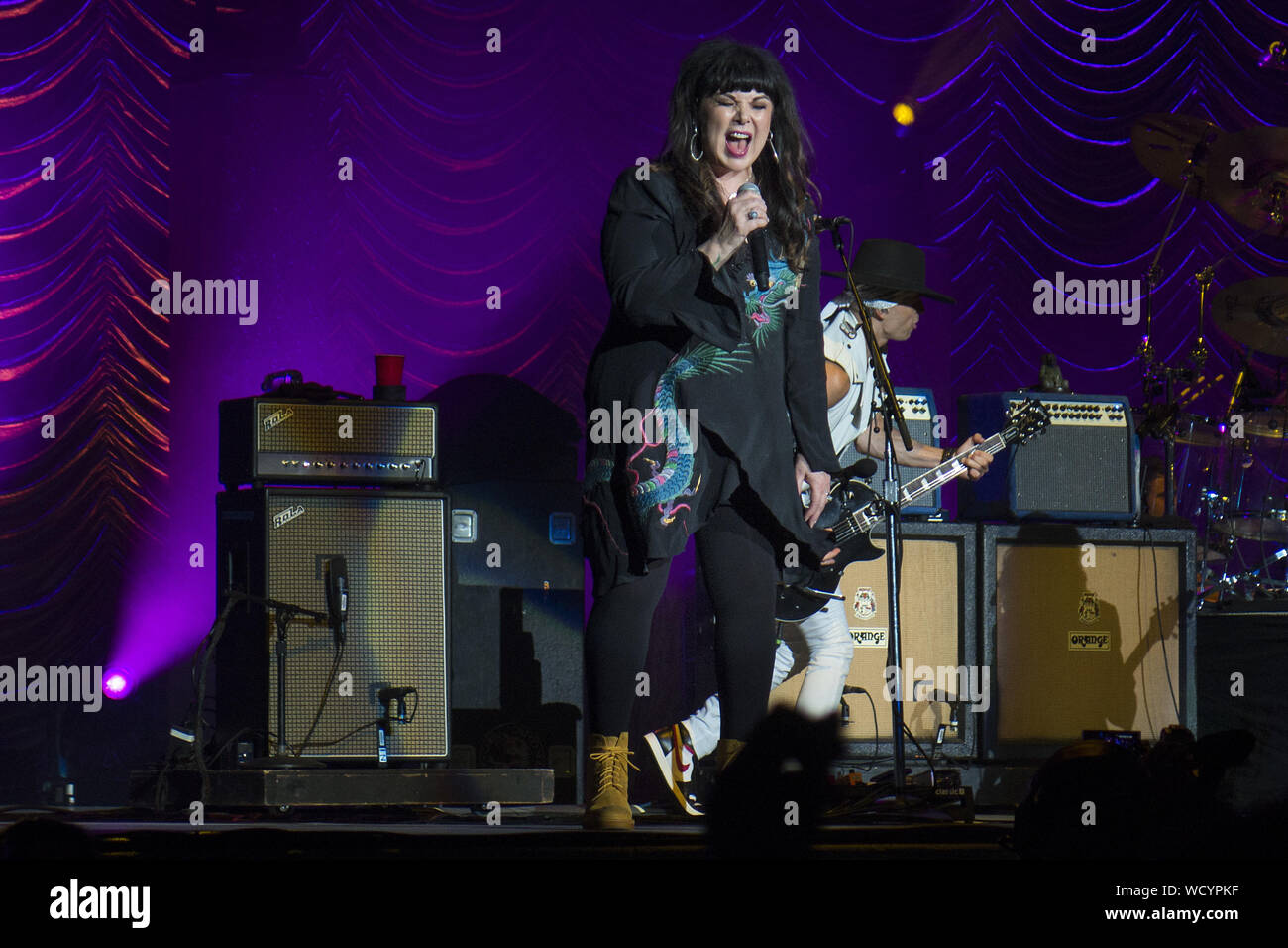 Le 27 août 2019, Chula Vista, Californie, États-Unis : Ann Wilson de la Cœur de rock band sur scène effectue pendant leur Amour Vivant Tour à Île du Nord Credit Union amphithéâtre. (Crédit Image : © Alfred KC/Zuma sur le fil) Banque D'Images