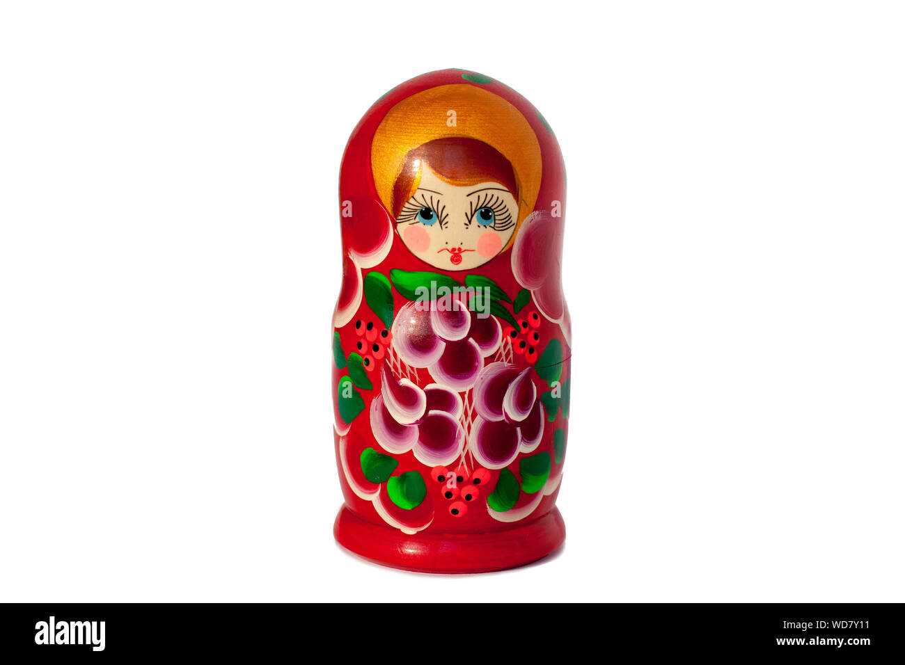 Un Matriochkas rouge vif souvenir isolé sur fond blanc close up Photo Stock  - Alamy