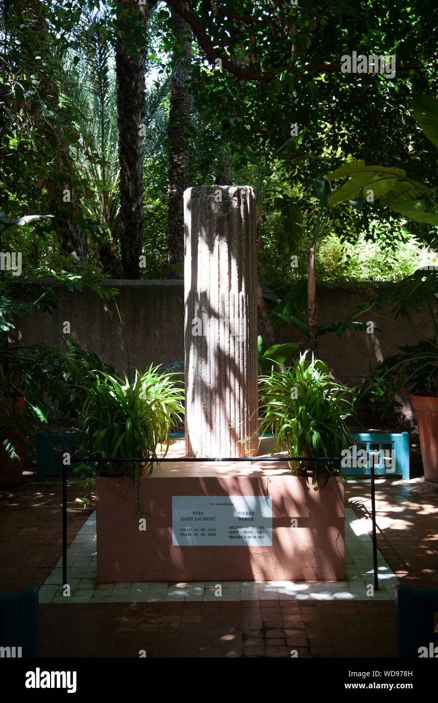 Yves Saint Laurent et Pierre Berge Monument au Jardin Majorelle à Marrakech, Maroc Banque D'Images