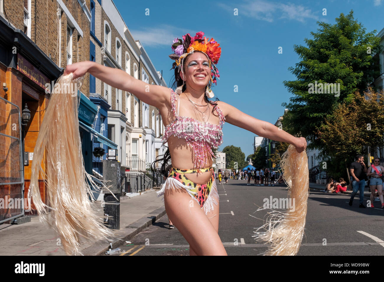 Tenue de carnaval Banque de photographies et d'images à haute résolution -  Alamy