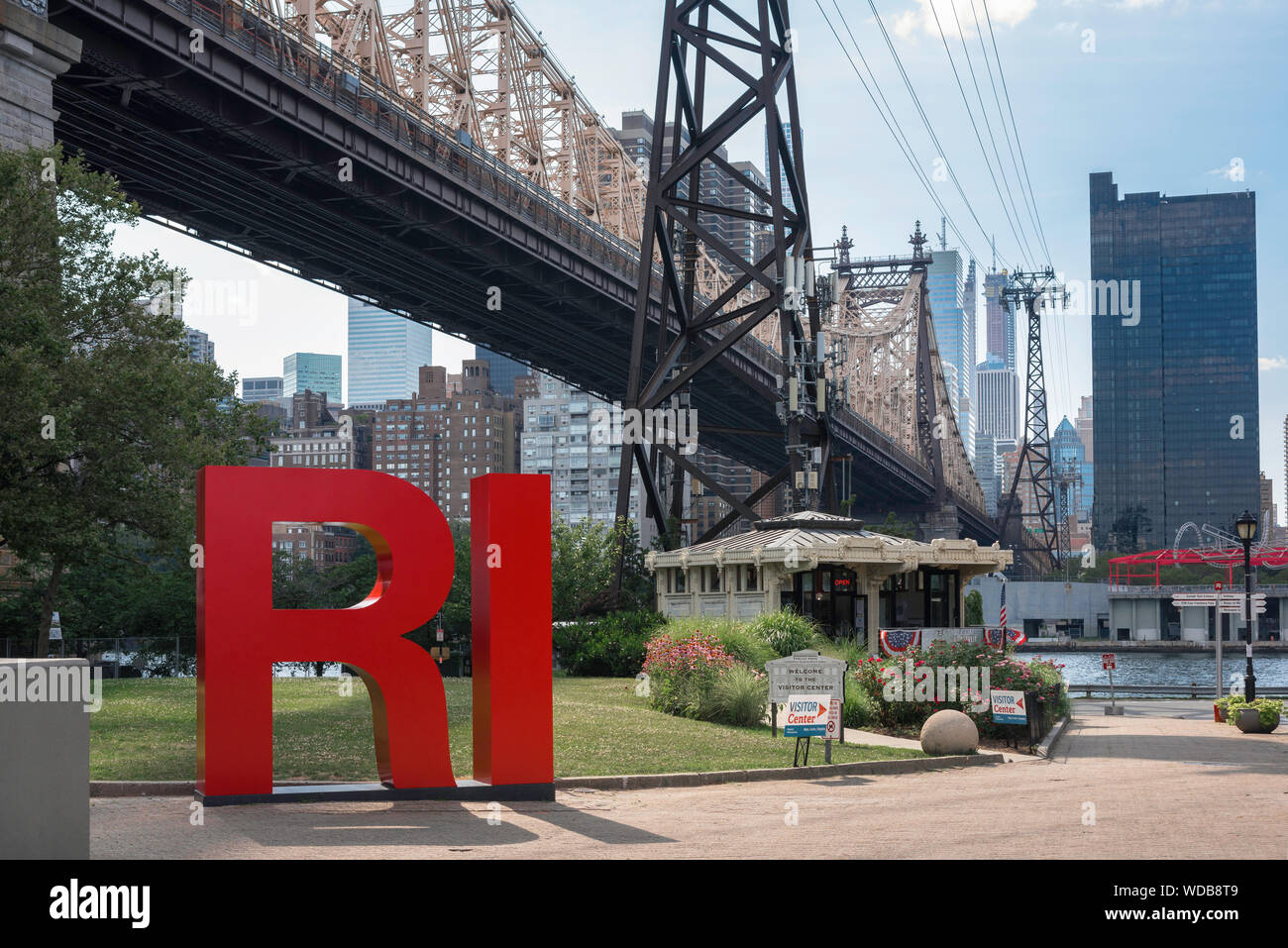 Roosevelt Island, vue du Centre touristique au Franklin D. Roosevelt Four Freedoms Park sur Roosevelt Island, New York City, USA Banque D'Images