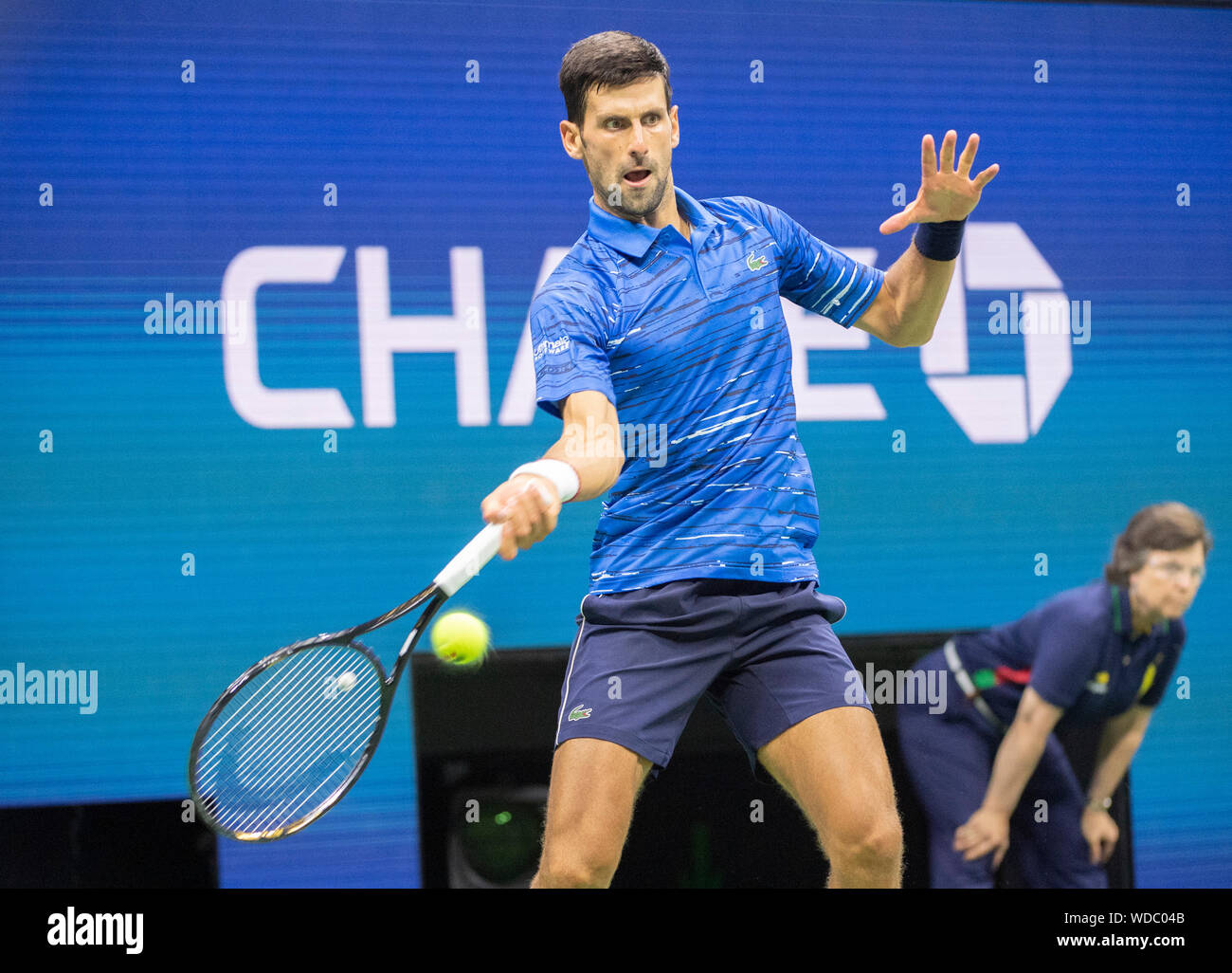 28 août 2019 : Novak Djokovic (SRB) bat Juan Ignacio Londero (ARG) 6-4, 7-6, 6-1, à l'US Open qui se joue à Billie Jean King National Tennis Center de Flushing, Queens, New York. © Jo Becktold/CSM Banque D'Images