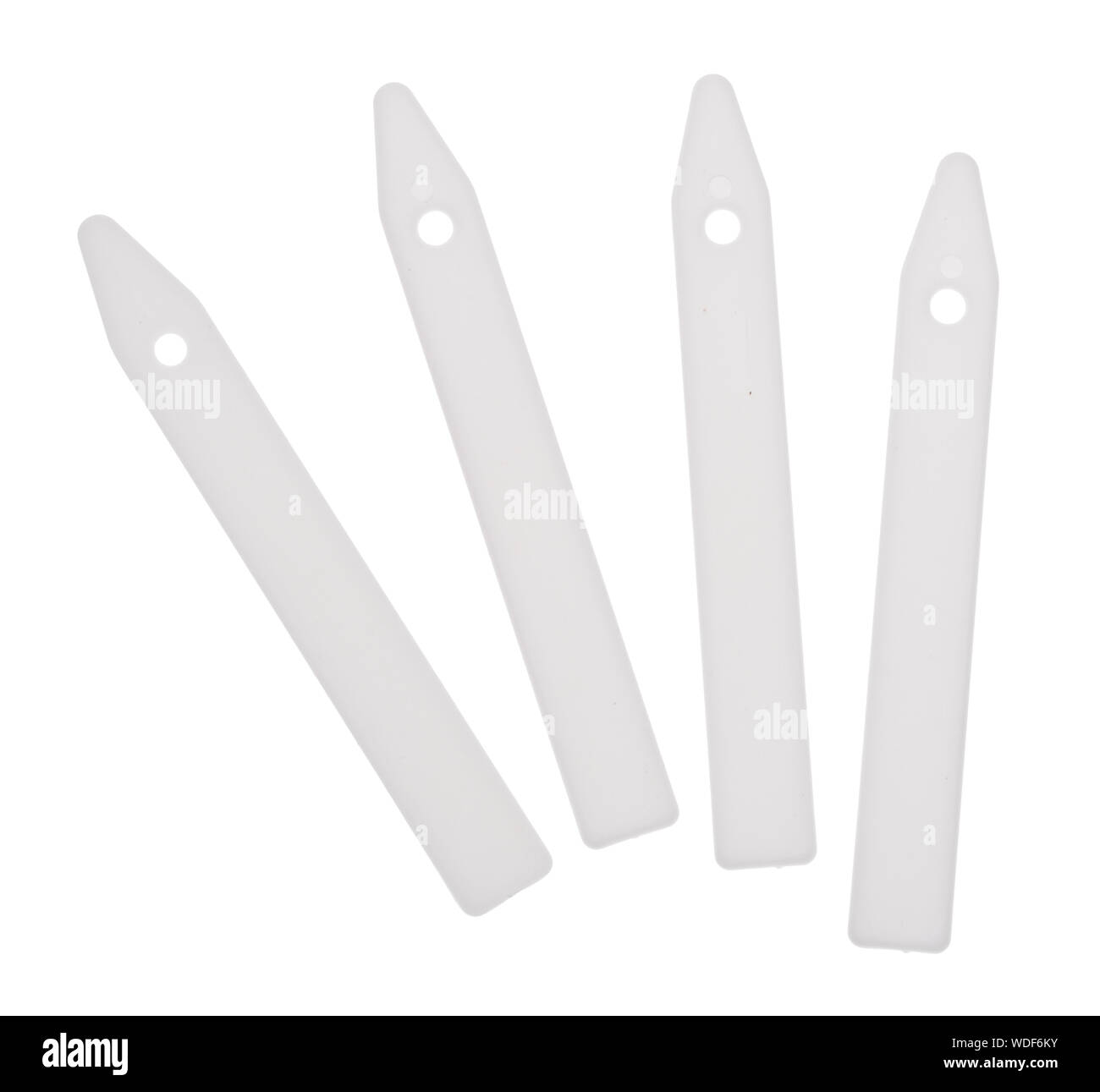 Marqueurs de légumes pour la serre ou potager. Marqueurs inutilisés, de sorte vide. Banque D'Images