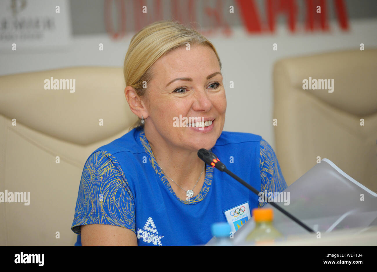 Svetlana Kuznetsova, coach et mère de la 2018 et 2019 médaillé d'or mondial Bilodid Daria (judo), donnant une conférence de presse. Le 29 août 2019. Kiev, U Banque D'Images