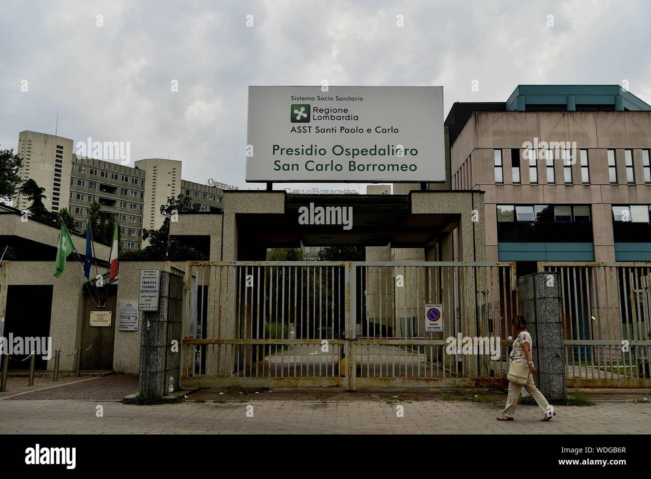 L'extérieur de l'hôpital San Carlo Borromeo ou ace pour la santé Local Company Santi Paolo e Carlo (Duilio Piaggesi/Fotogramma, Milan - 2019-08-20) p.s. la foto e' utilizzabile nel rispetto del contesto dans cui e' stata scattata, e senza intento del diffamatorio decoro delle persone rappresentate Banque D'Images