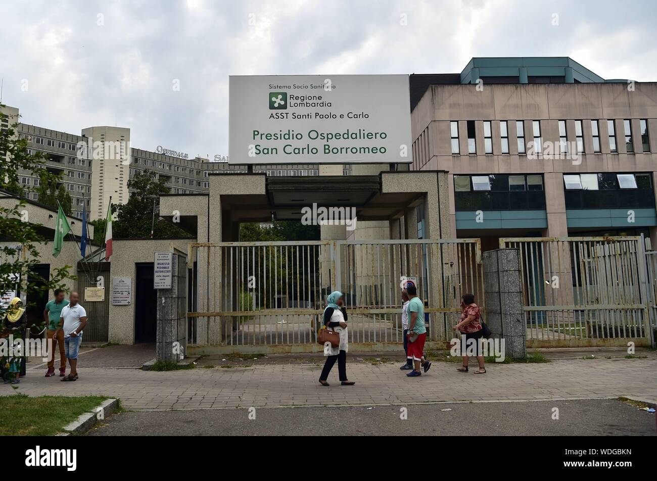 L'extérieur de l'hôpital San Carlo Borromeo ou ace pour la santé Local Company Santi Paolo e Carlo (Duilio Piaggesi/Fotogramma, Milan - 2019-08-20) p.s. la foto e' utilizzabile nel rispetto del contesto dans cui e' stata scattata, e senza intento del diffamatorio decoro delle persone rappresentate Banque D'Images